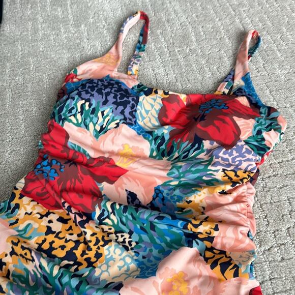 Athleta square neck bra cup Bora bora print bikini tankini top floral underwire - Picture 3 of 6